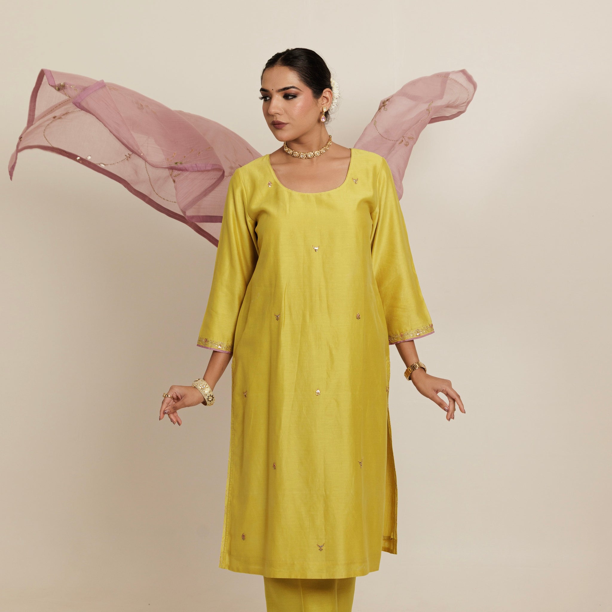 Hand Embroidered Gota Patti Chanderi Kurta Set
