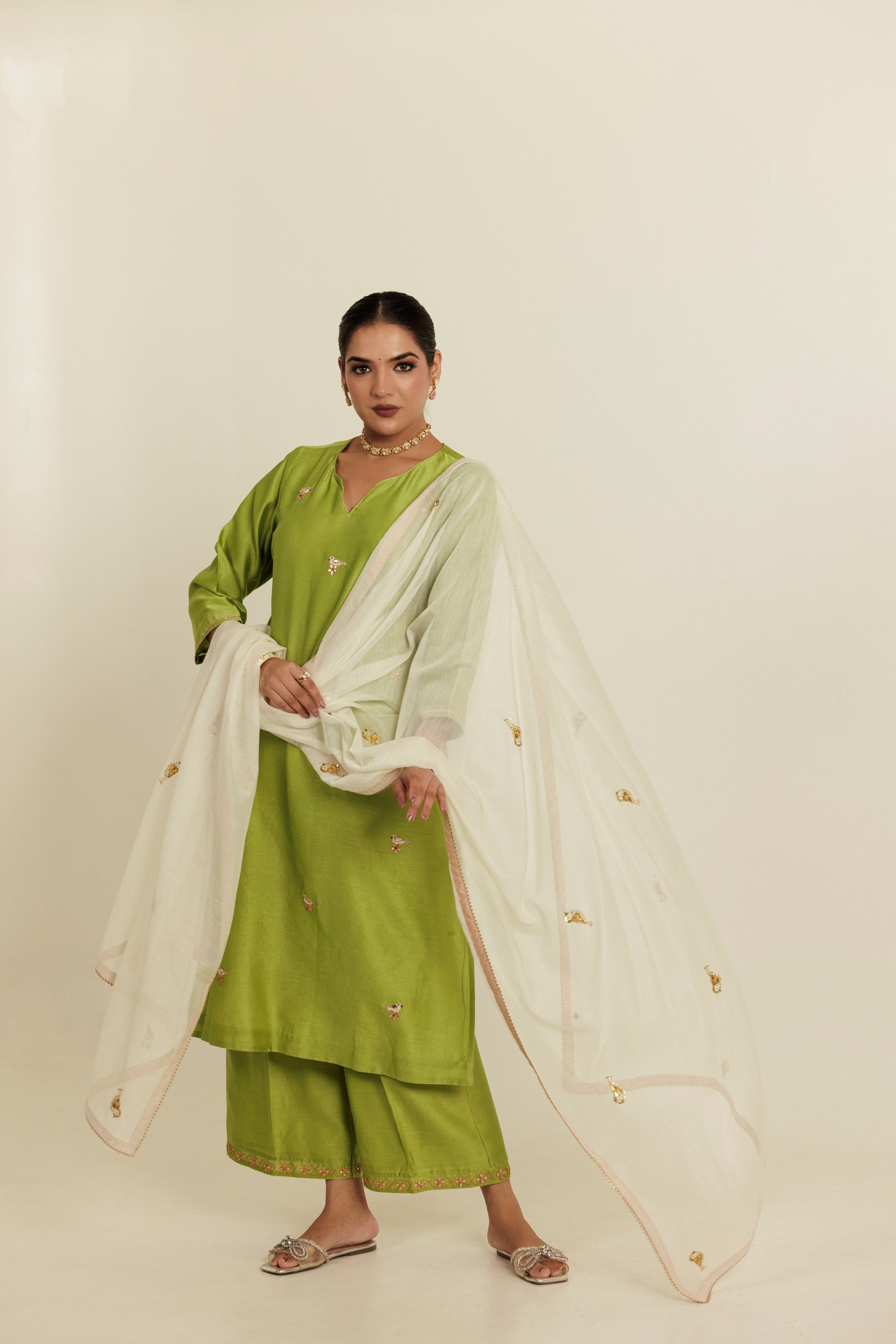 White Gold Chidiya Gota Patti Chanderi Dupatta