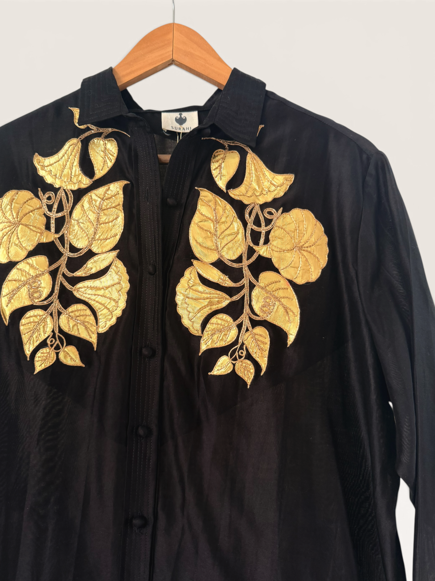 Black Botanica Gotapatti shirt