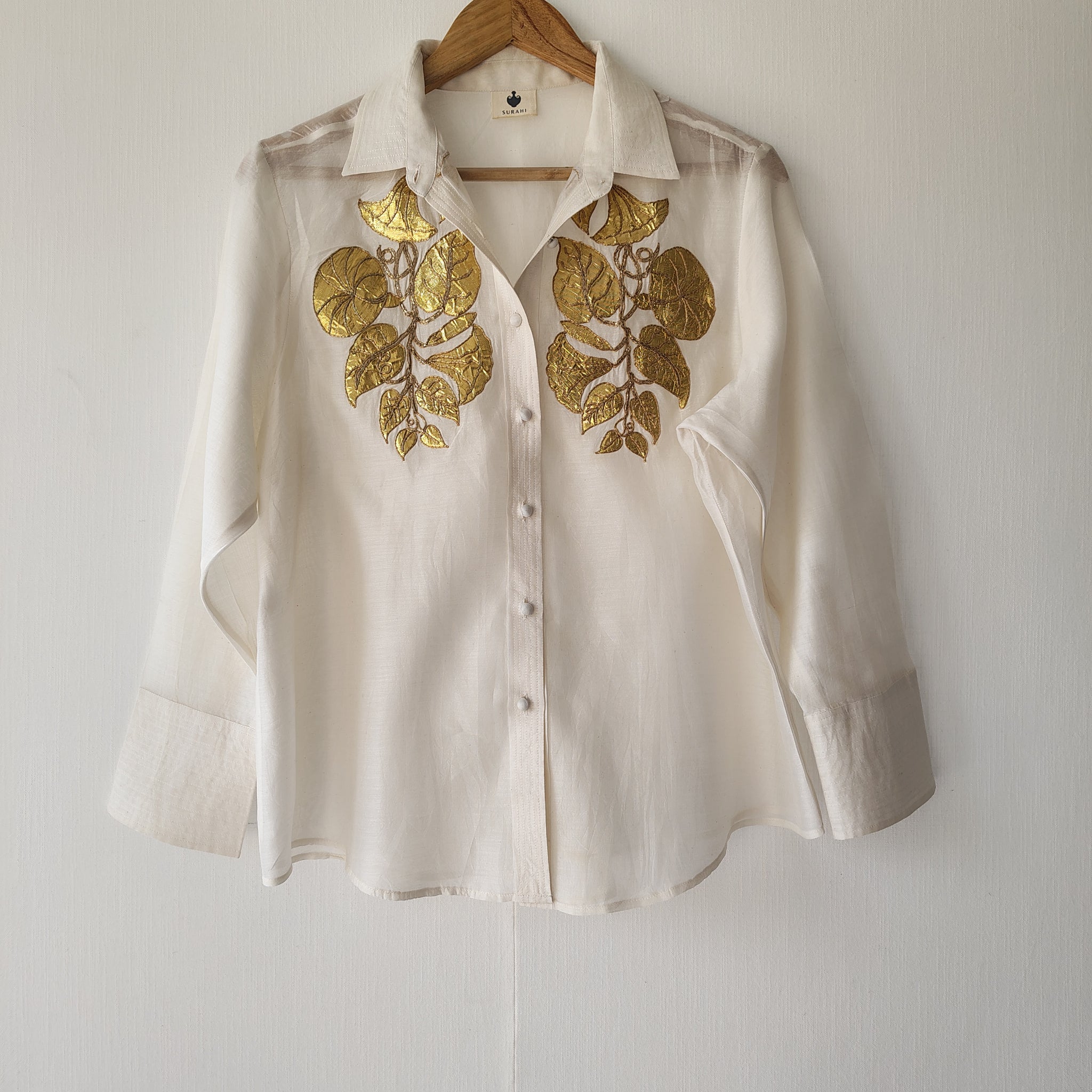 Retro Gota Shirt Golden