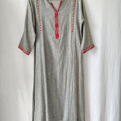 Grey Gota Patti Hand Embroidered Kurta & Pants Set