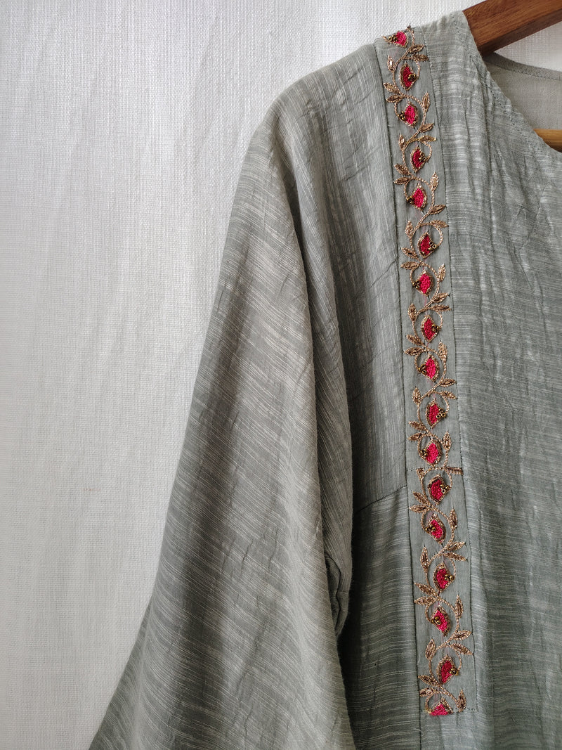 Grey Gota Patti Hand Embroidered Kurta & Pants Set