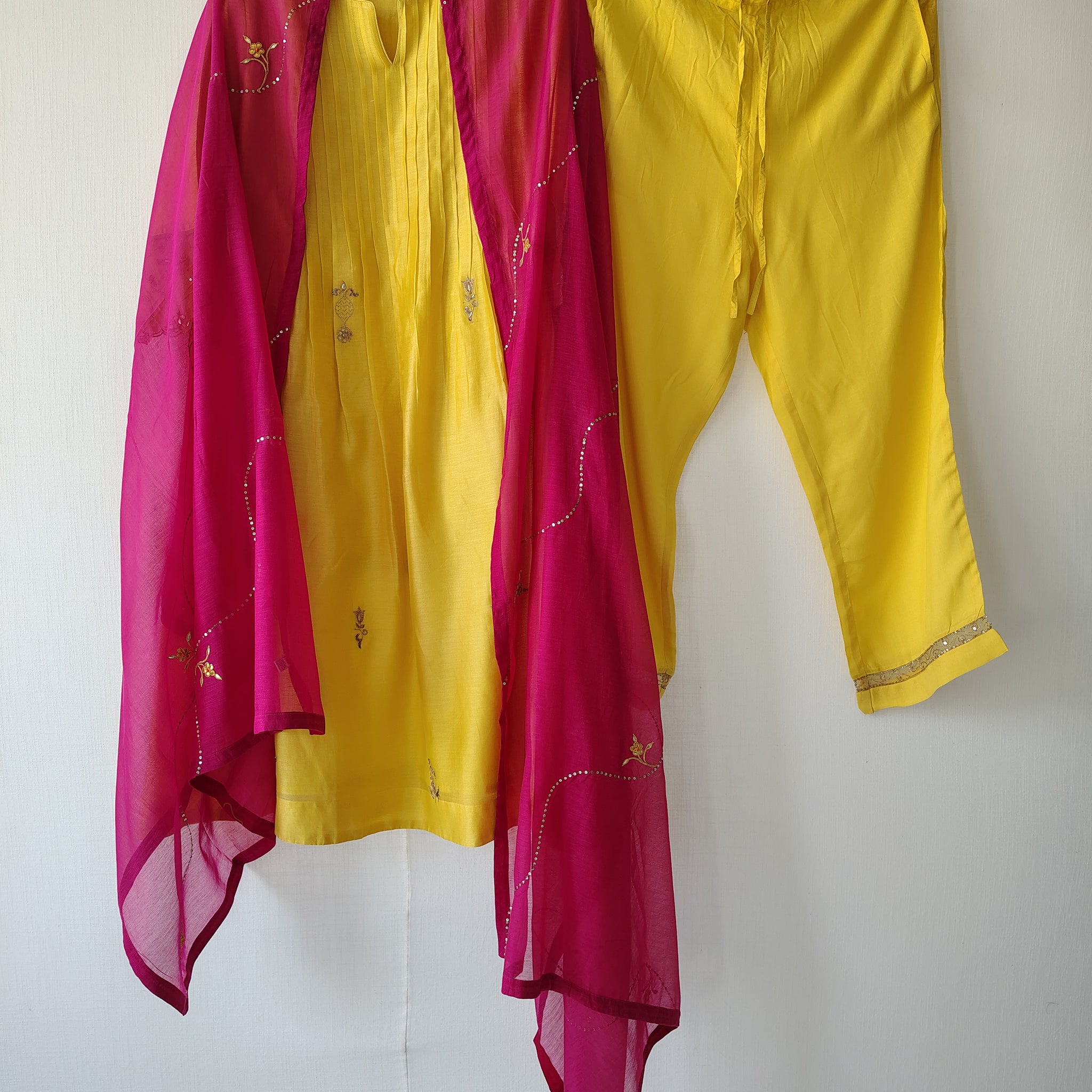 Yellow Aari-Zardozi A-line Kurta Set Chanderi