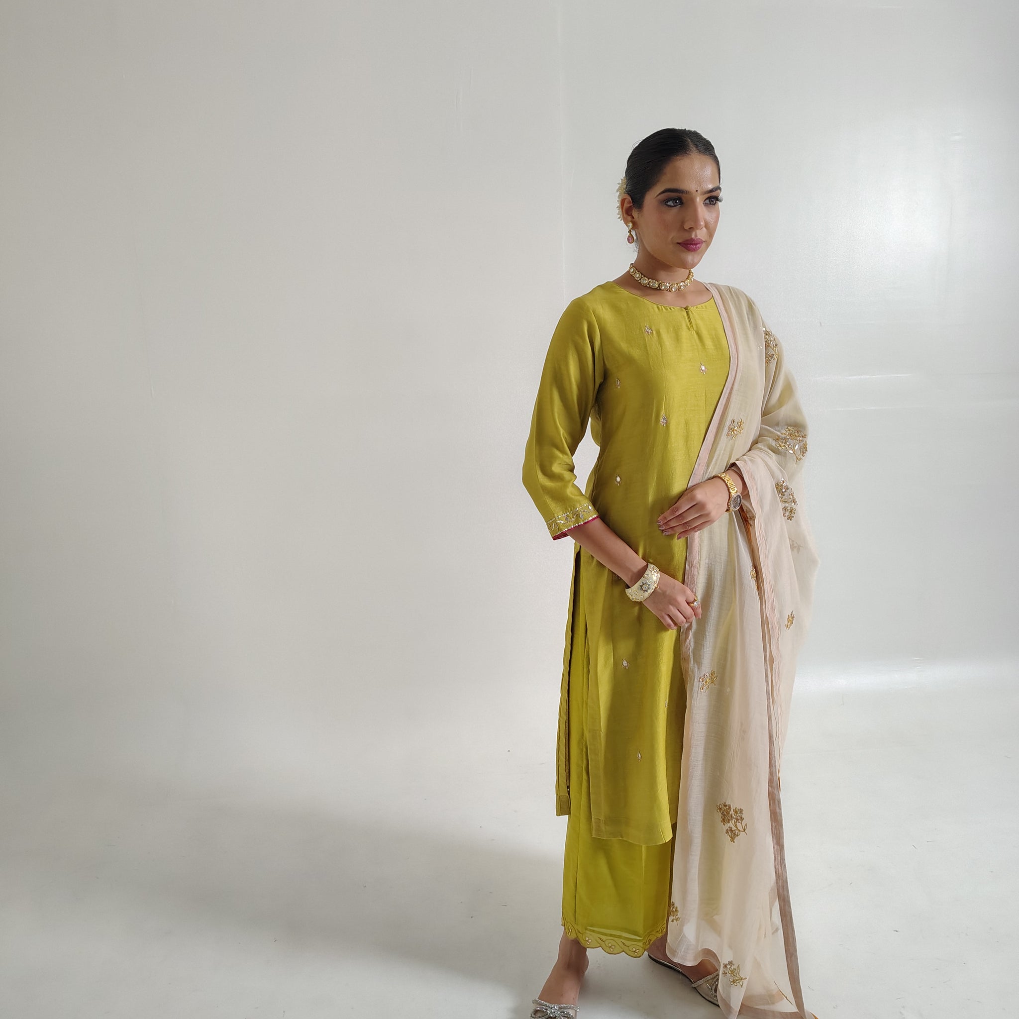 Pear Green Aari-Zardozi Embroidered Kurta Set