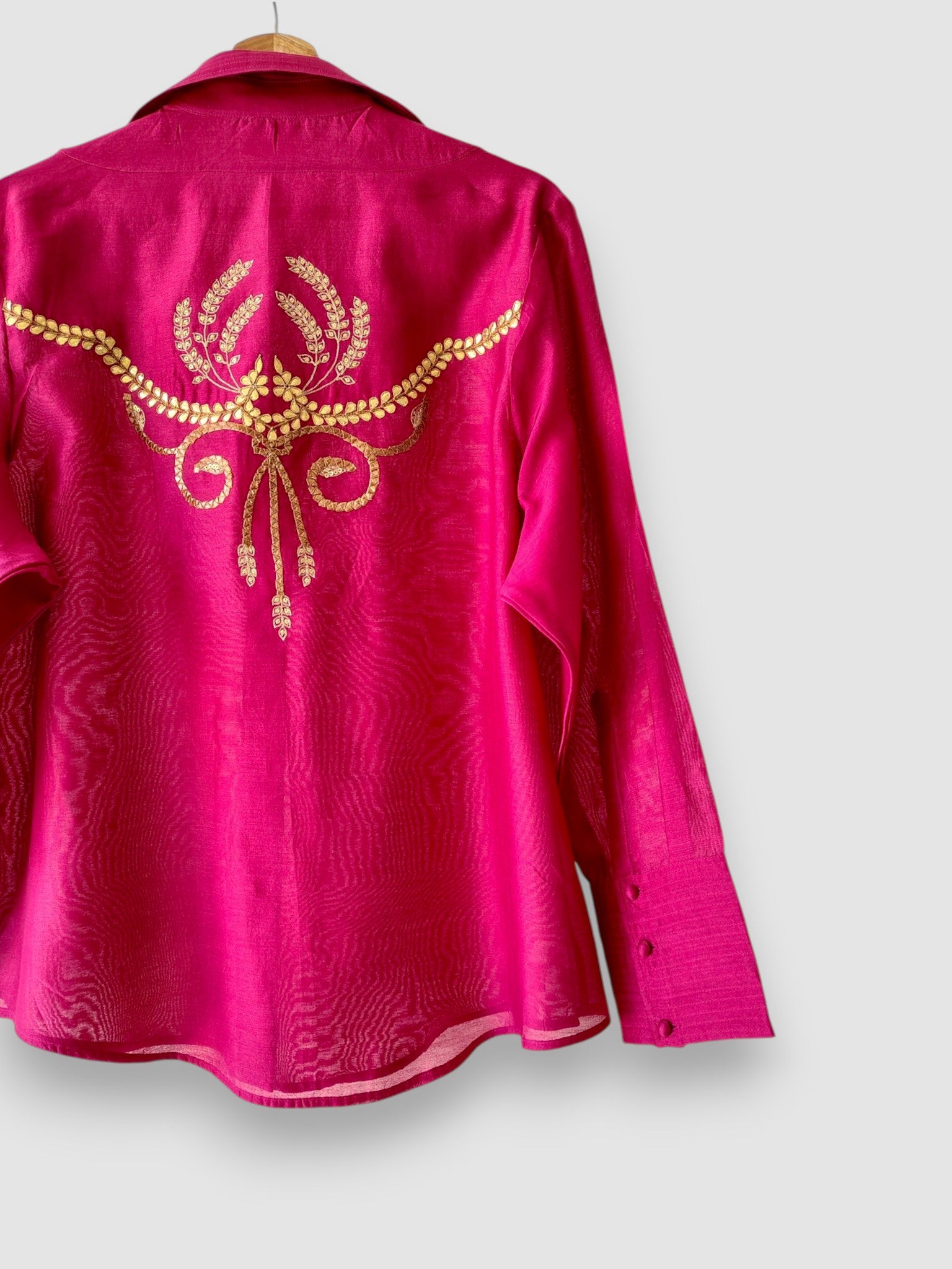 The BAROQUE Shirt - Pink